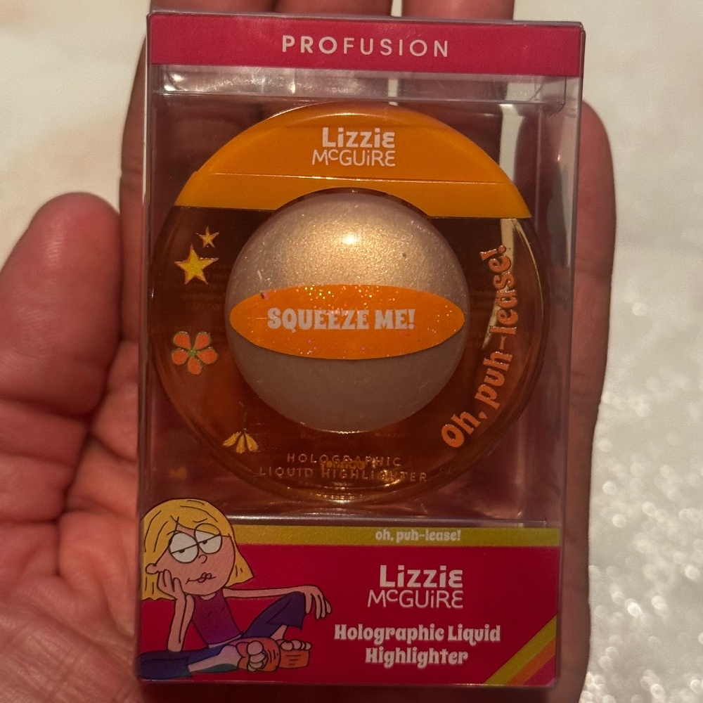 Lizzie McGuire x Profusion Cosmetics